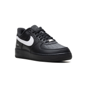 Air Force 1 Low Supreme -  Black and White